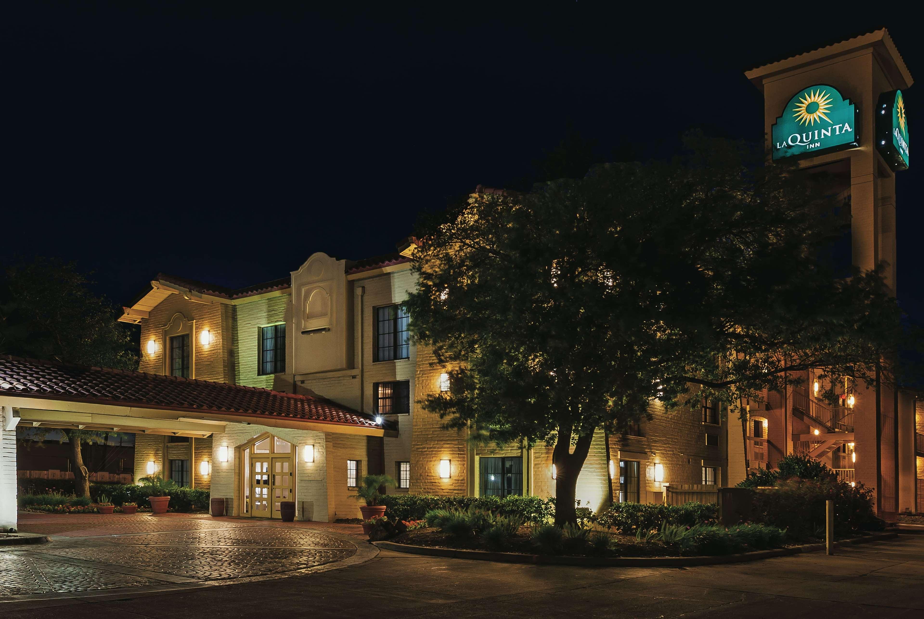 Travelodge By Wyndham Houston Cy-Fair Cypress Exterior foto