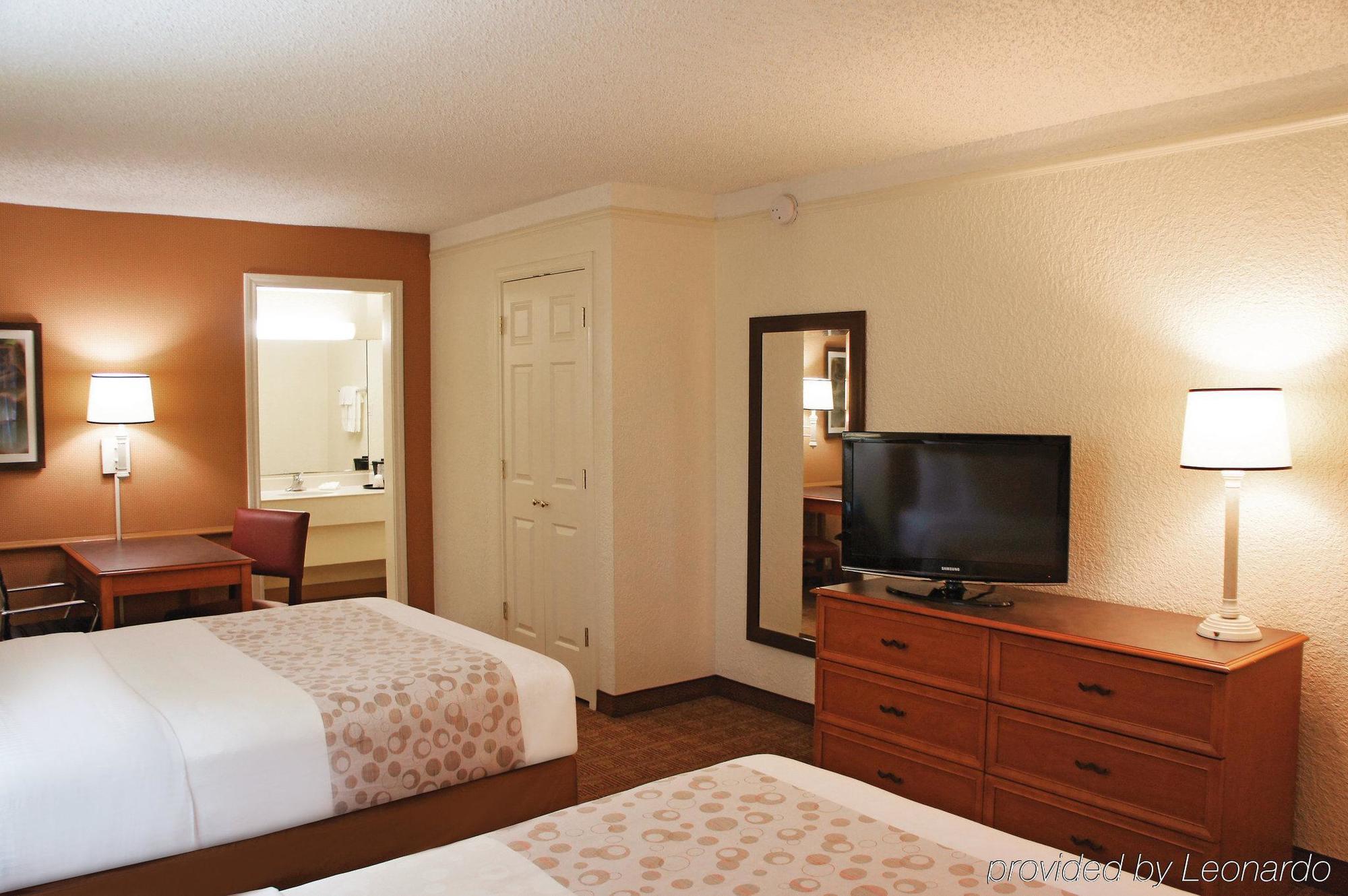 Travelodge By Wyndham Houston Cy-Fair Cypress Exterior foto