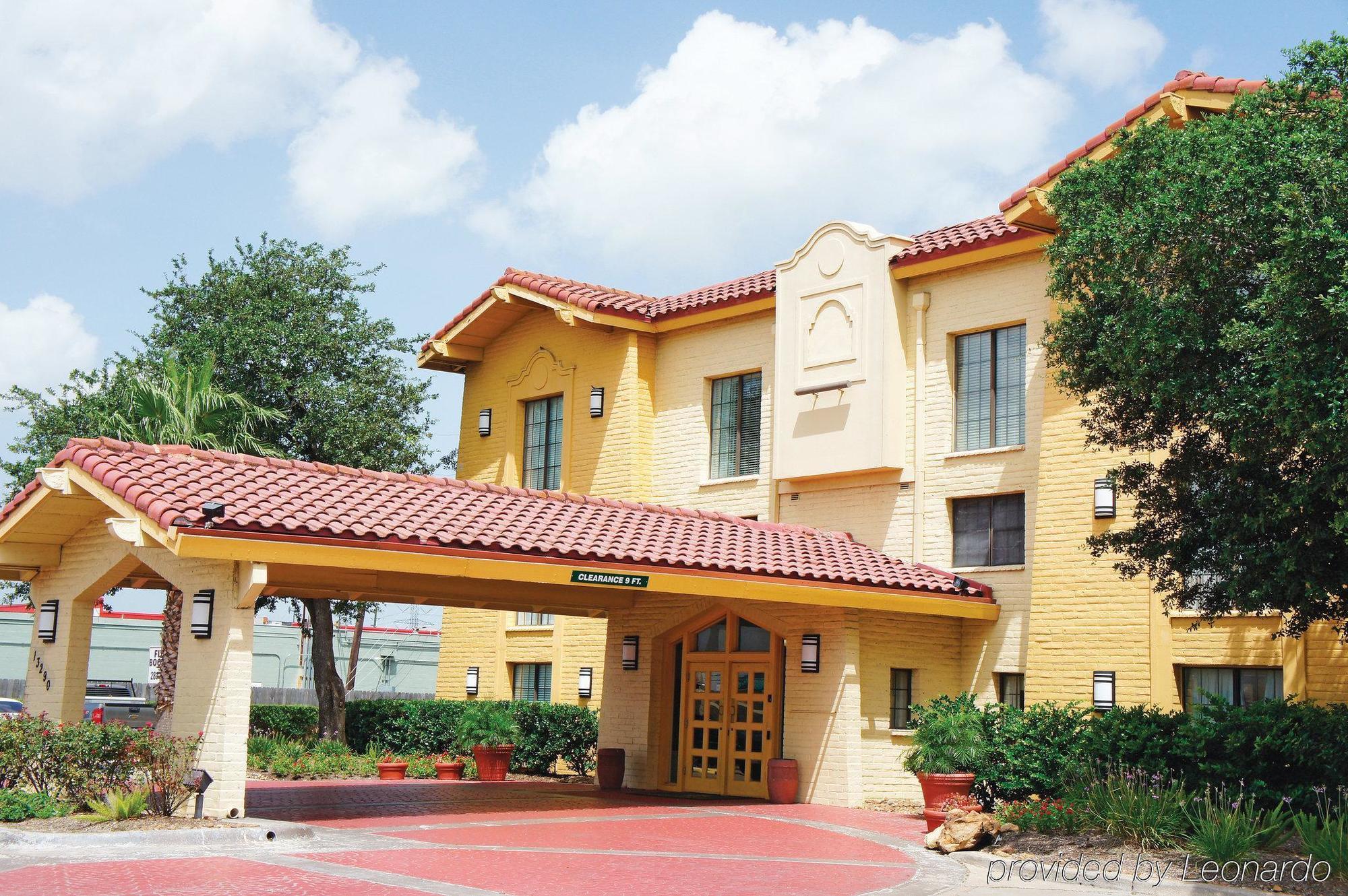 Travelodge By Wyndham Houston Cy-Fair Cypress Exterior foto